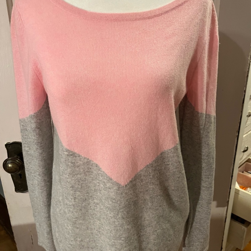 Pink and Gray Women's Sweater